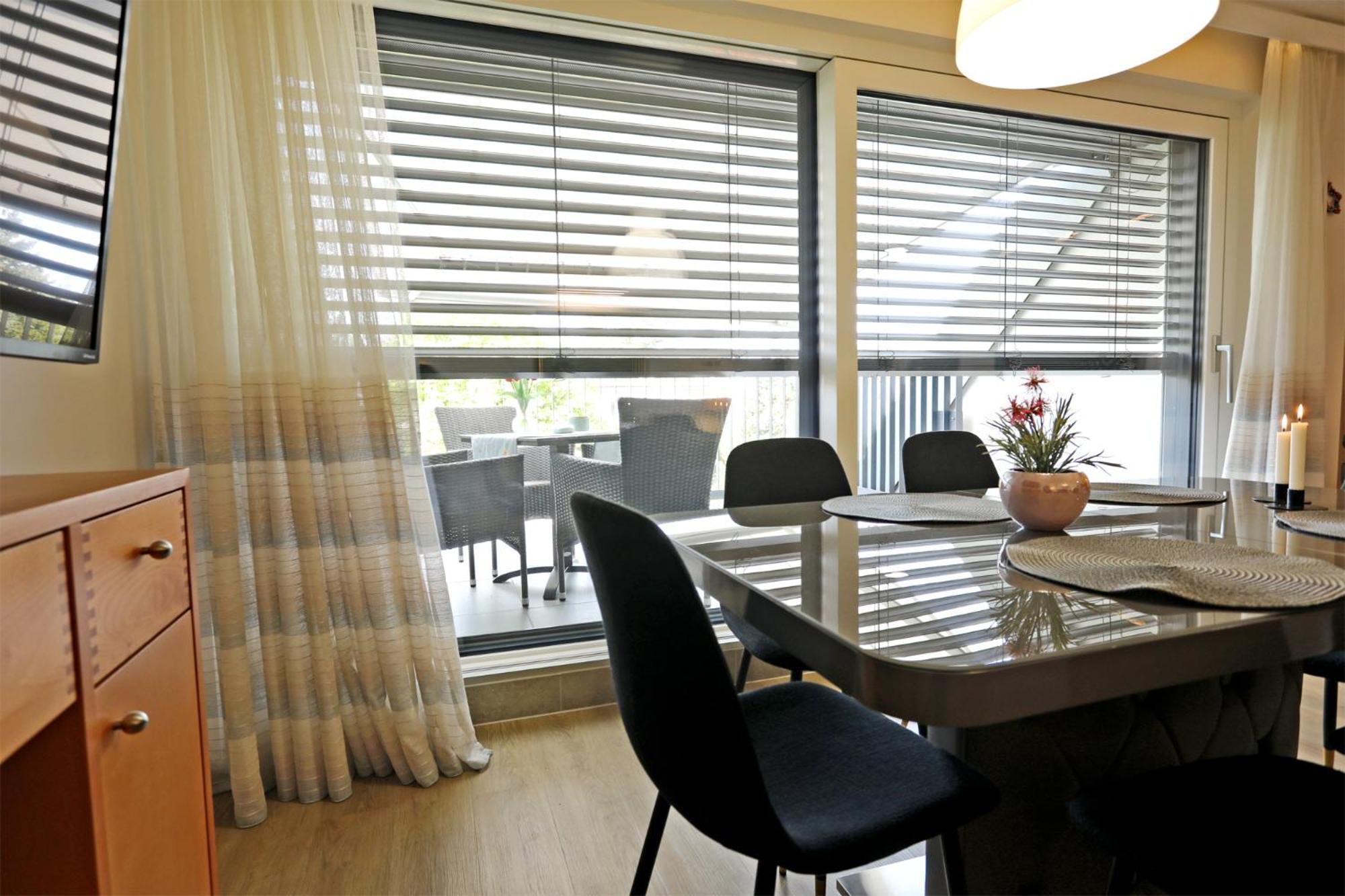 Atrium Apartman Heviz Mit Panoramaterrasse Und Tiefgarage Exterior photo